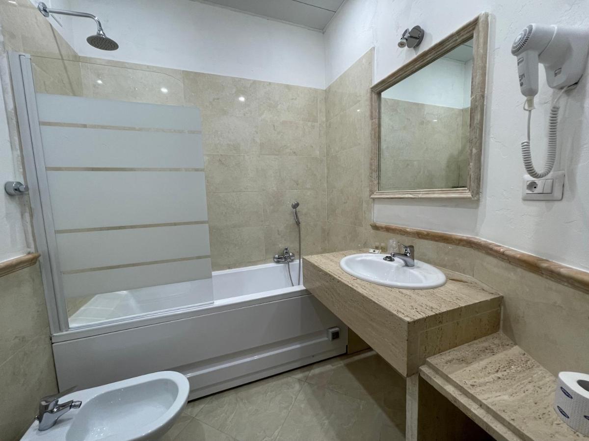 Spqr Bed & Breakfast Rome
